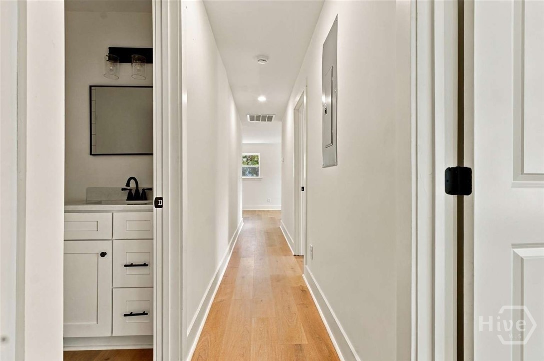 2087 Shaw Road Property Photo 12