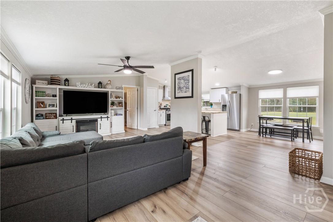 1310 Lee Road Property Photo 6
