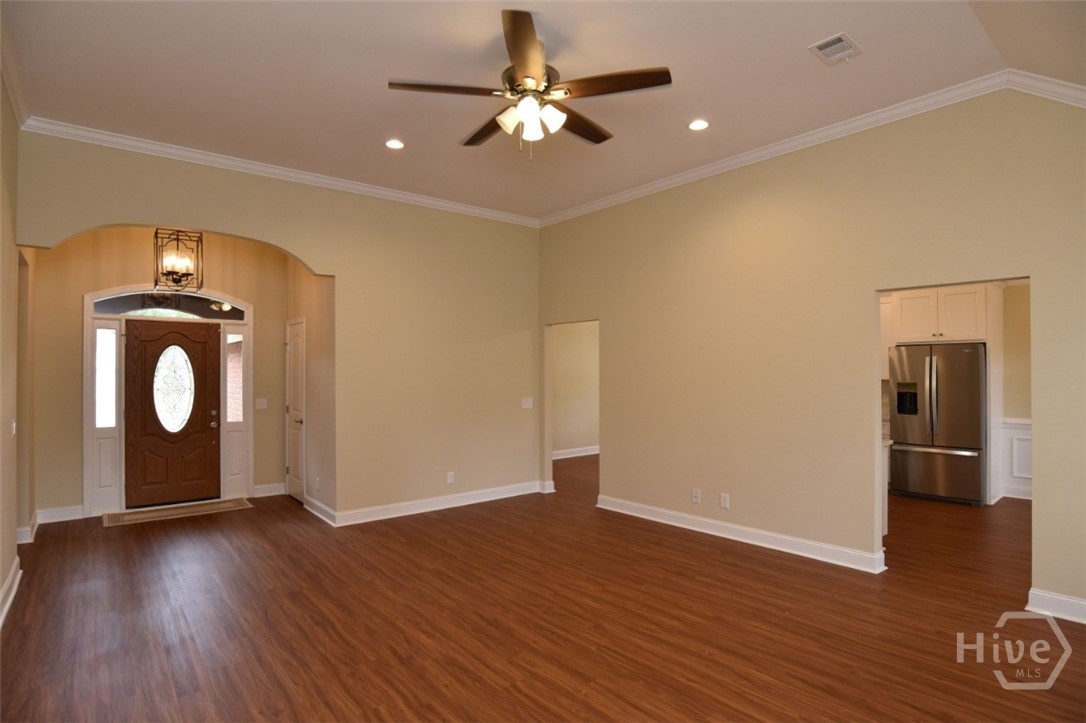 467 Belle Grove Circle Property Photo 4
