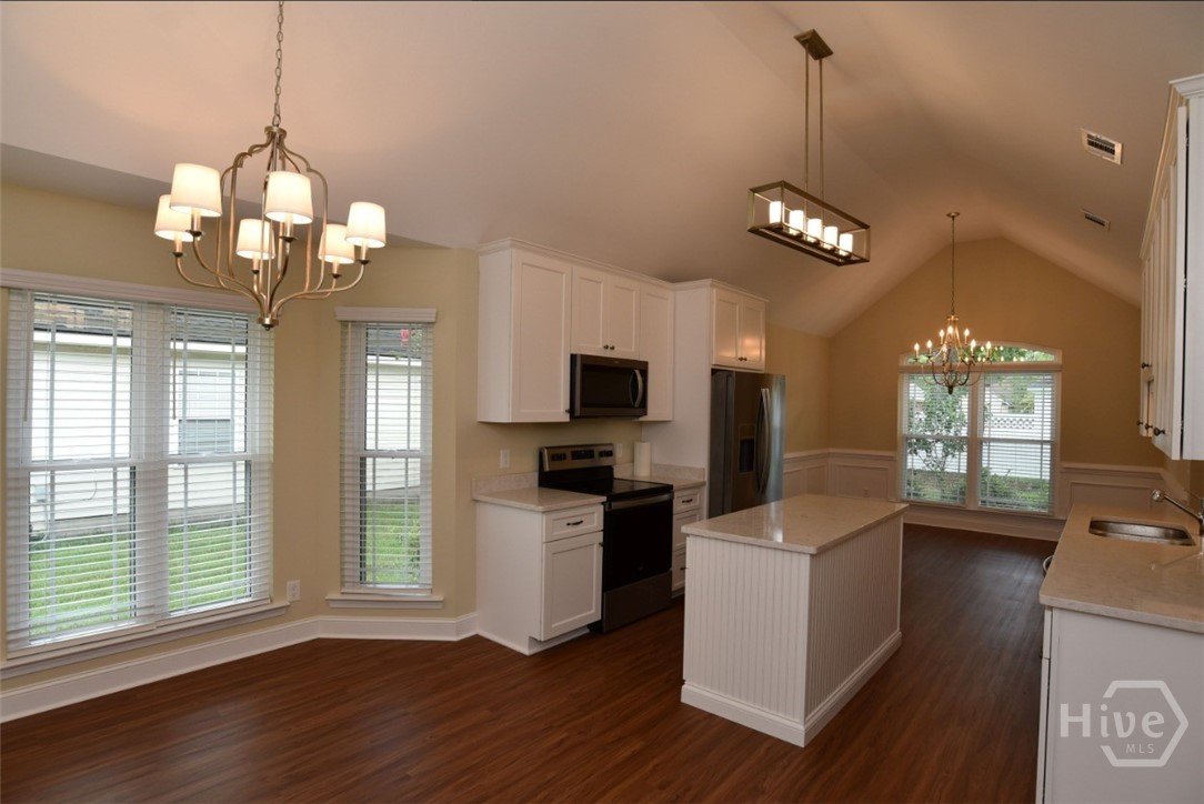 467 Belle Grove Circle Property Photo 6