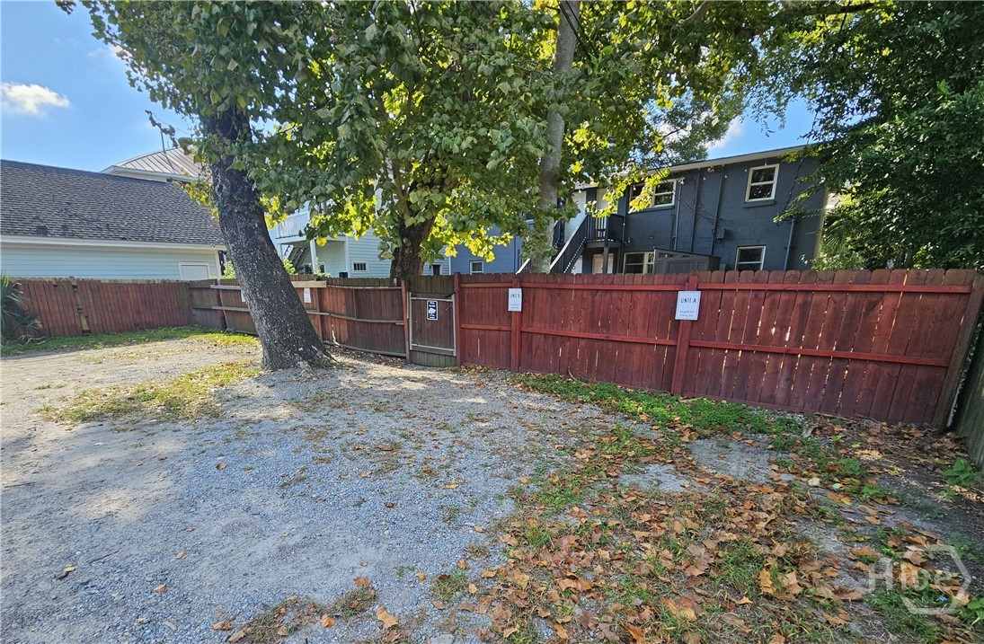 522 E Bolton Street D Property Photo 12
