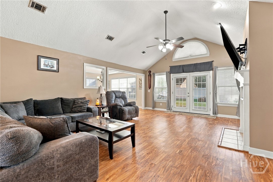 107 Caravelle Drive Property Photo 4