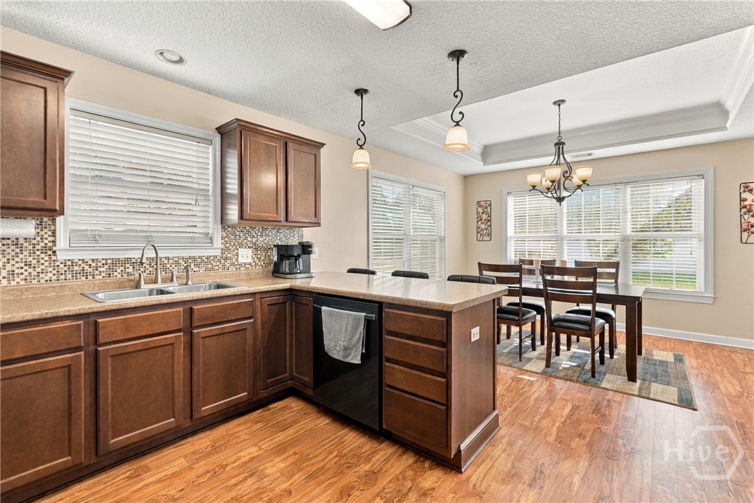 107 Caravelle Drive Property Photo 11