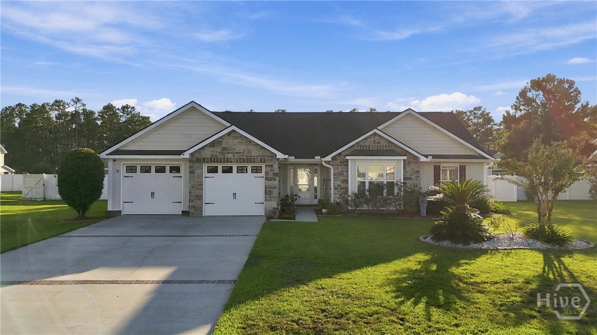 107 Caravelle Drive Property Photo 36