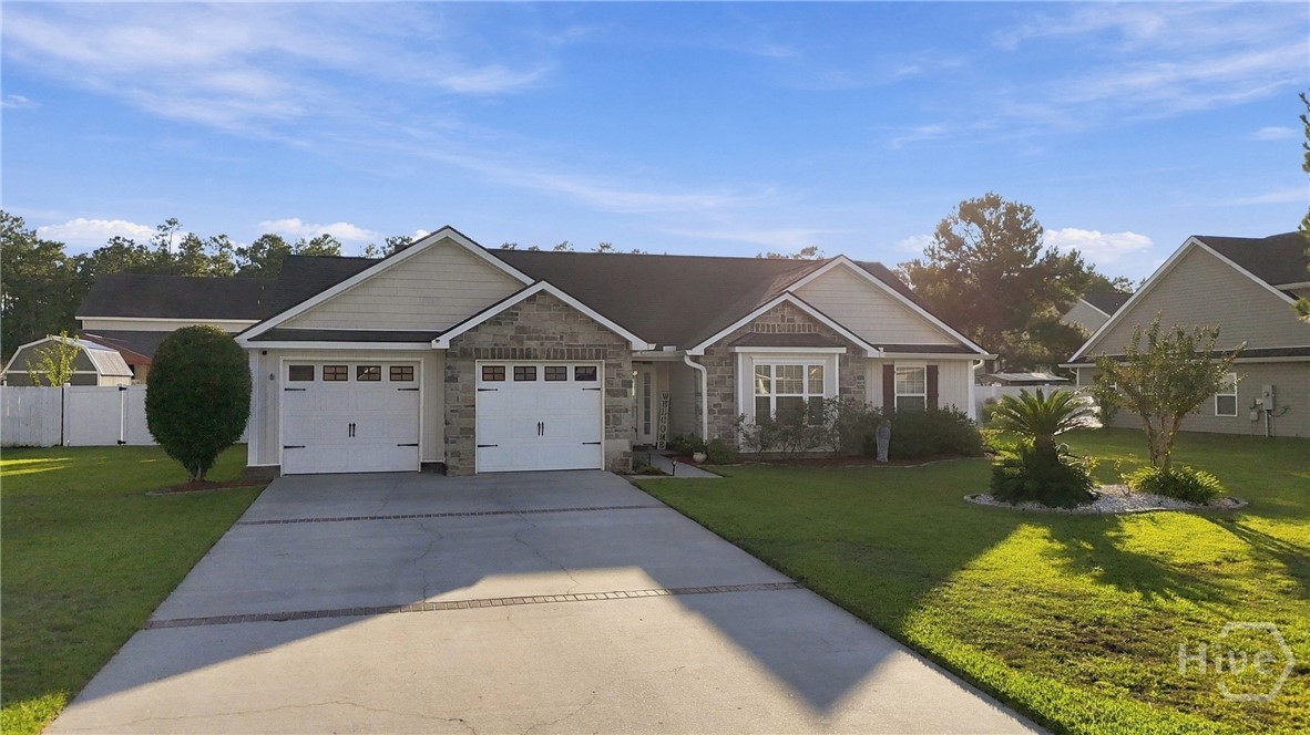 107 Caravelle Drive Property Photo 37