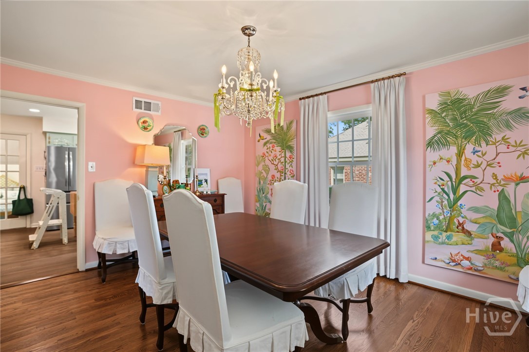 5713 Sweetbriar Circle Property Photo 9