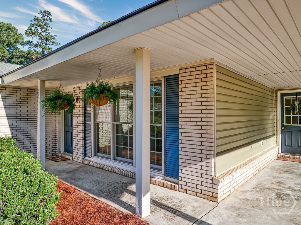 606 Valleybrook Road Property Photo 4