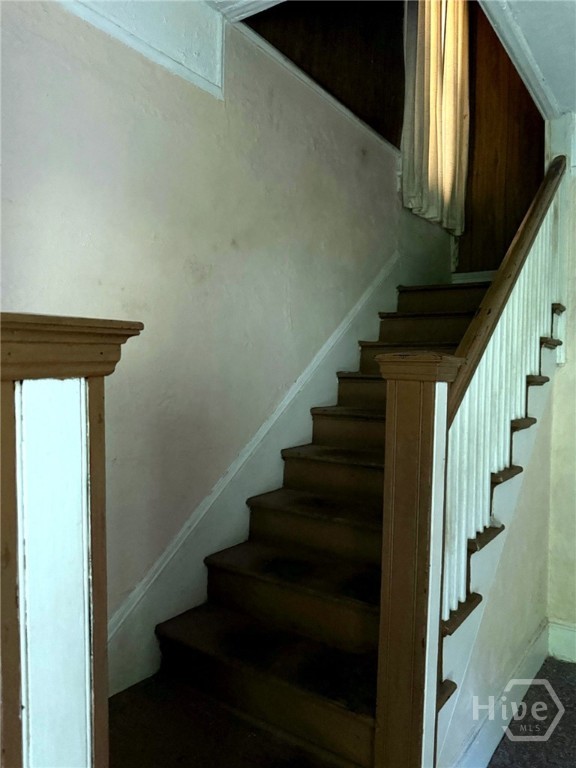 218 W 41st Street Property Photo 13
