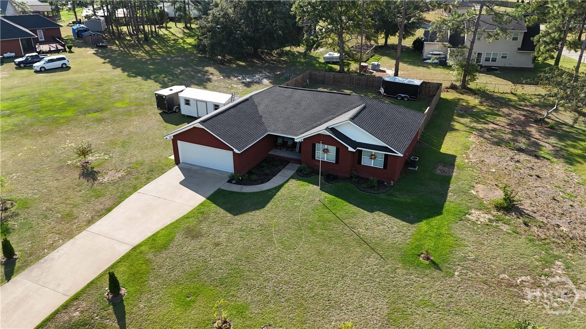 206 Willow Drive Property Photo 1