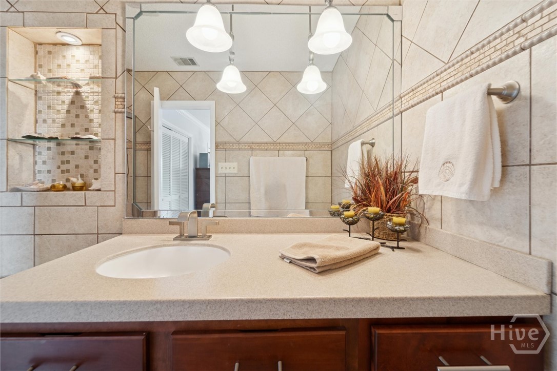 12502 Apache Avenue 38 Property Photo 18