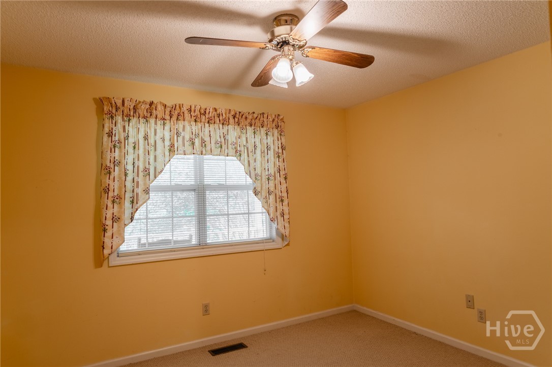 1052 Spencer Road Property Photo 14