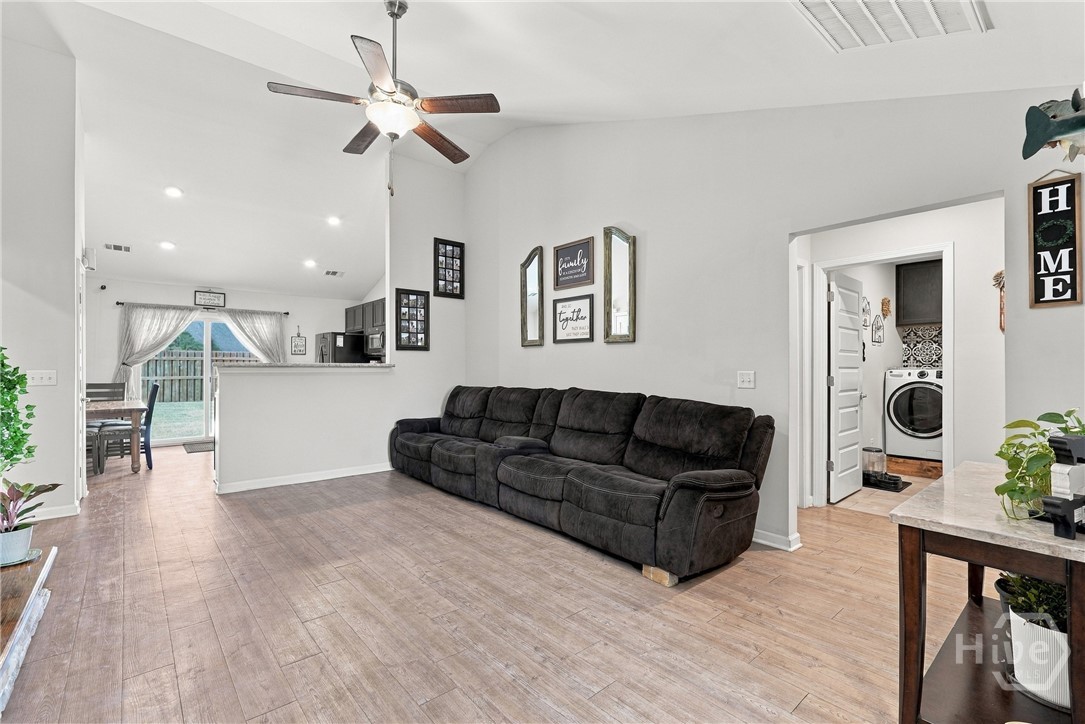 102 Dasher Drive Property Photo 12