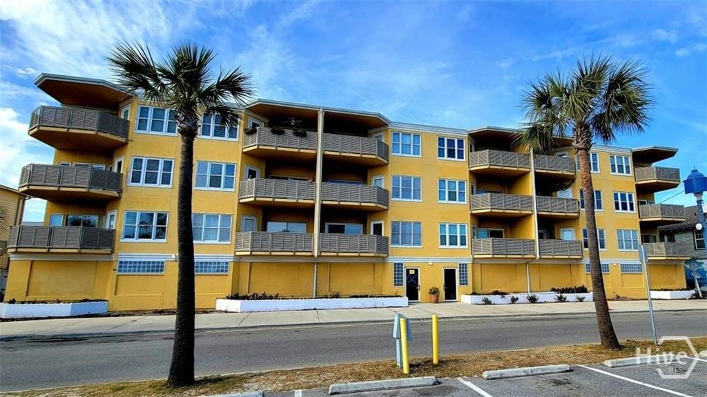 1609 Strand Avenue Property Photo 1