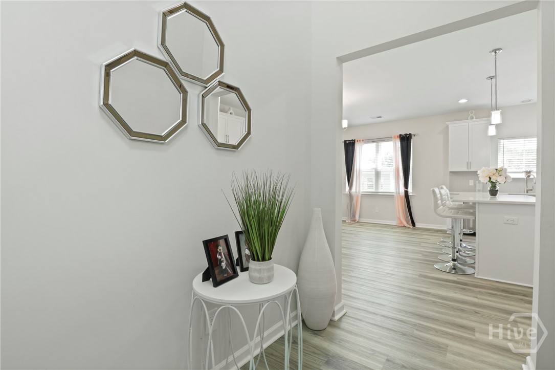 117 Mettler Loop Property Photo 3