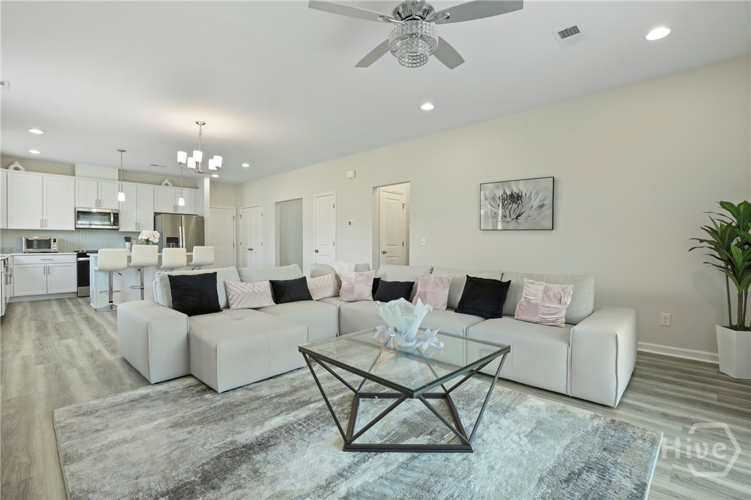 117 Mettler Loop Property Photo 10