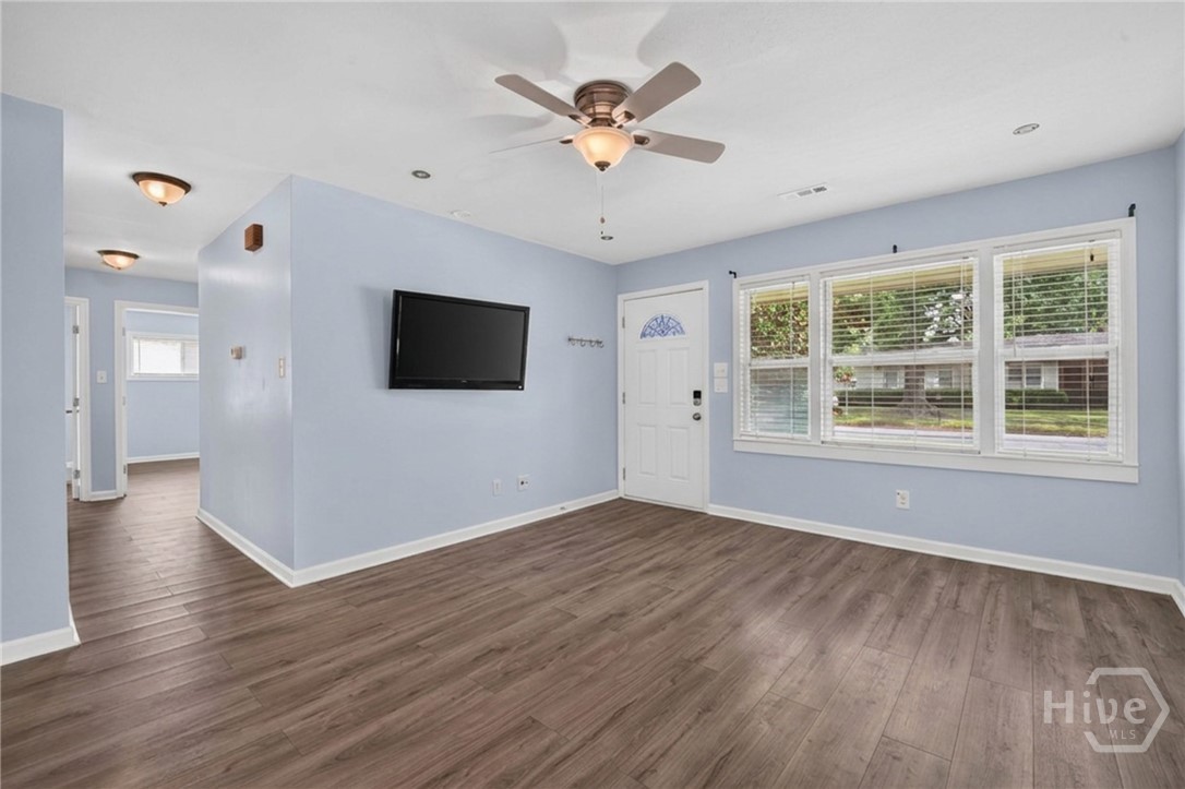 113 Gordon Street Property Photo 6