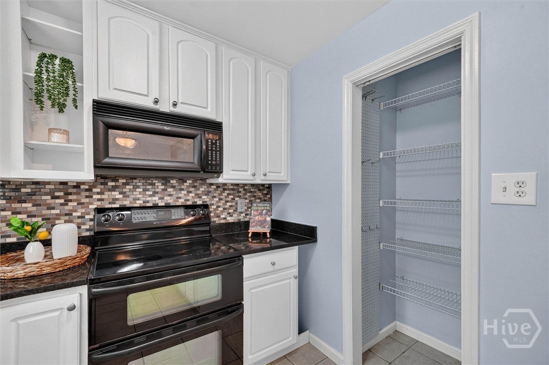113 Gordon Street Property Photo 11