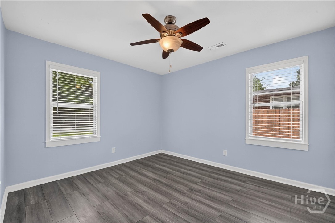 113 Gordon Street Property Photo 14