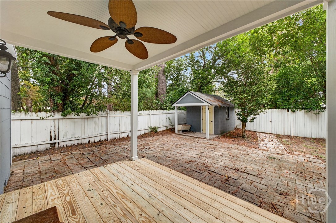 316 E 57th Street Property Photo 34
