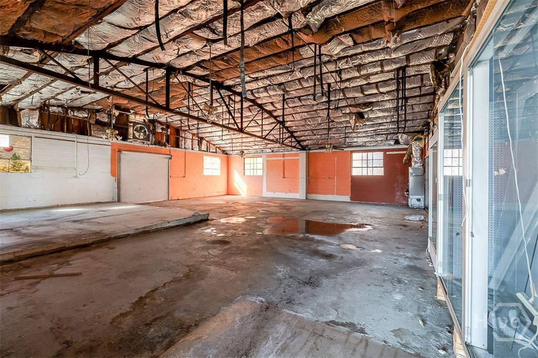 3104 Skidaway Road Property Photo 12