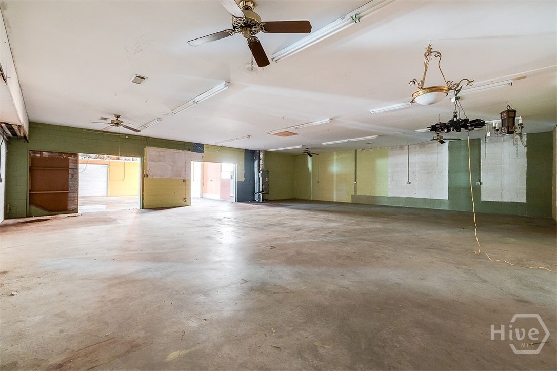 3104 Skidaway Road Property Photo 15