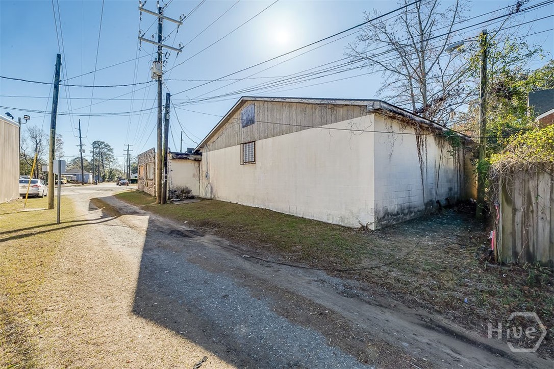 3104 Skidaway Road Property Photo 22