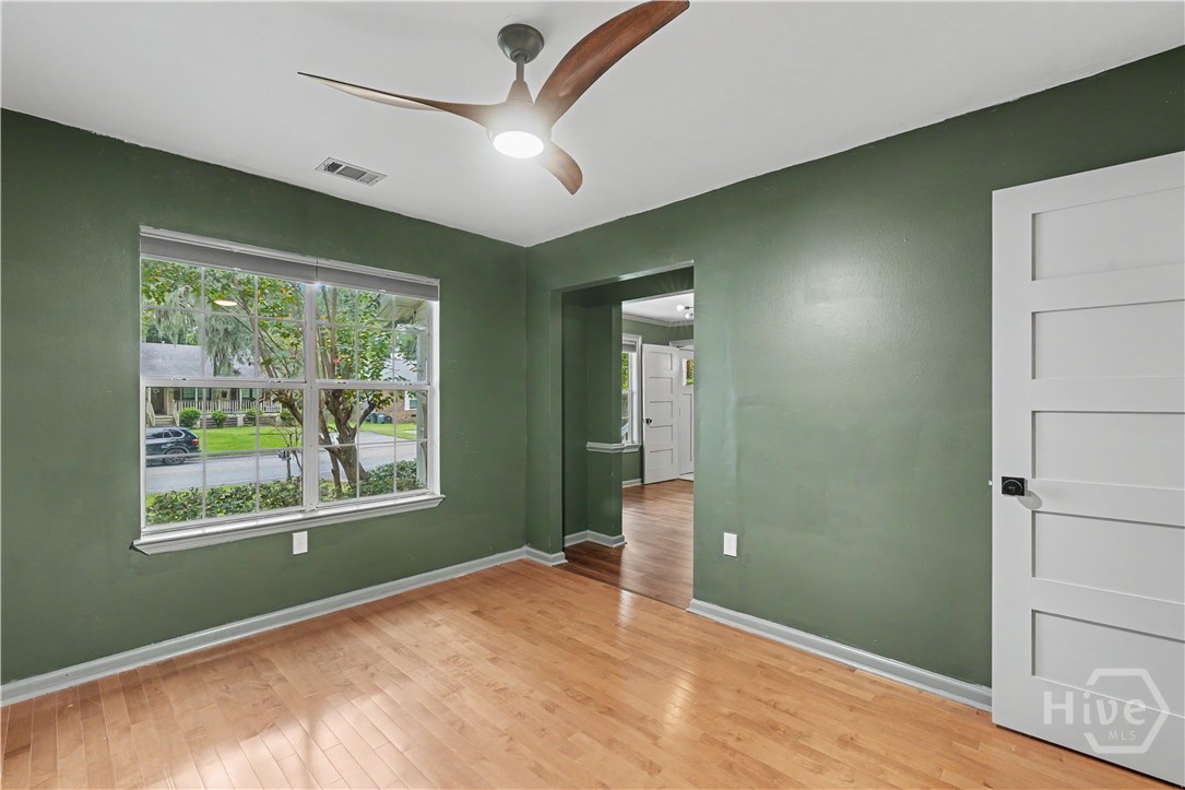 23 E Deerwood Road Property Photo 15