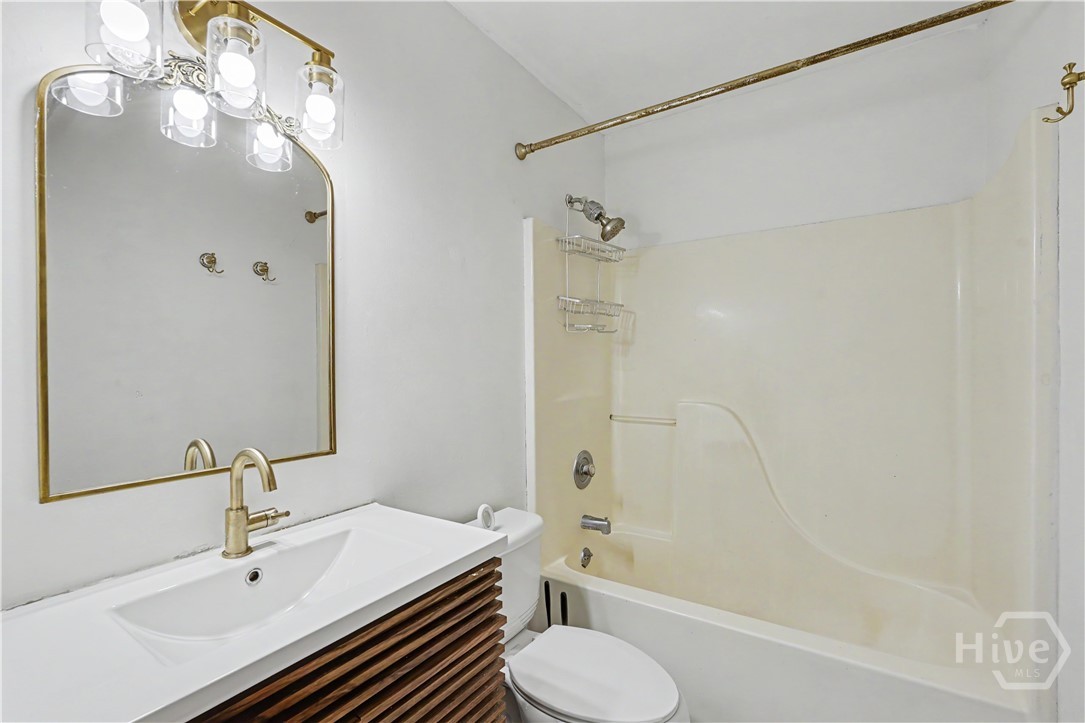 23 E Deerwood Road Property Photo 18