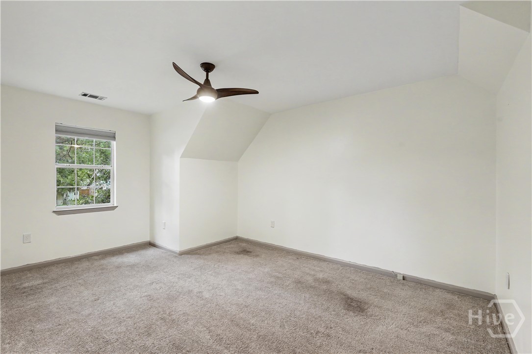 23 E Deerwood Road Property Photo 21