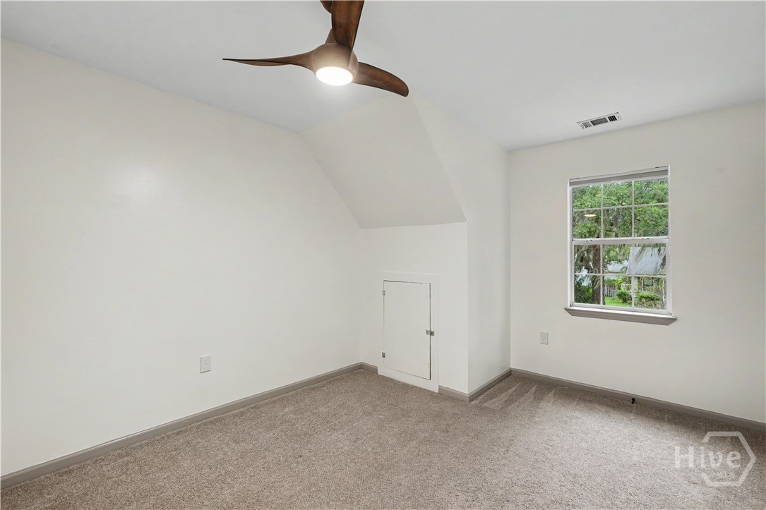 23 E Deerwood Road Property Photo 24