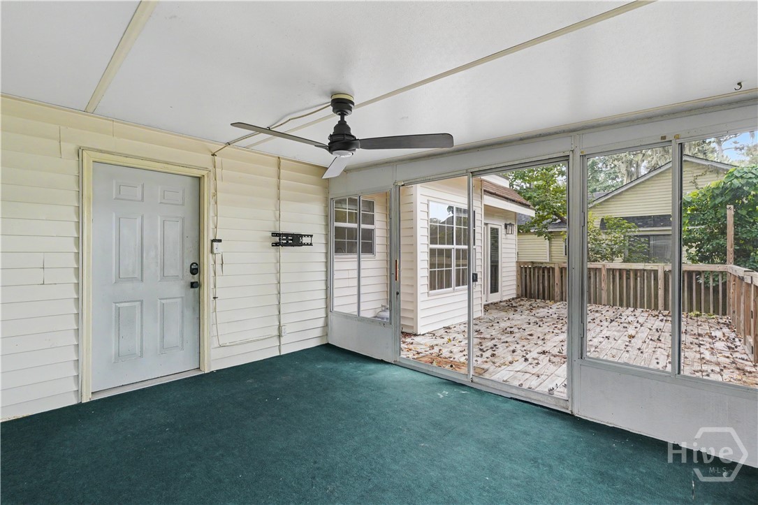 23 E Deerwood Road Property Photo 30