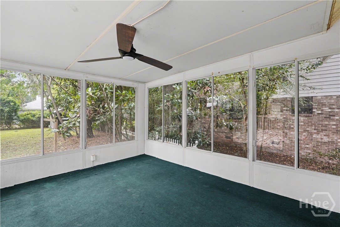 23 E Deerwood Road Property Photo 31