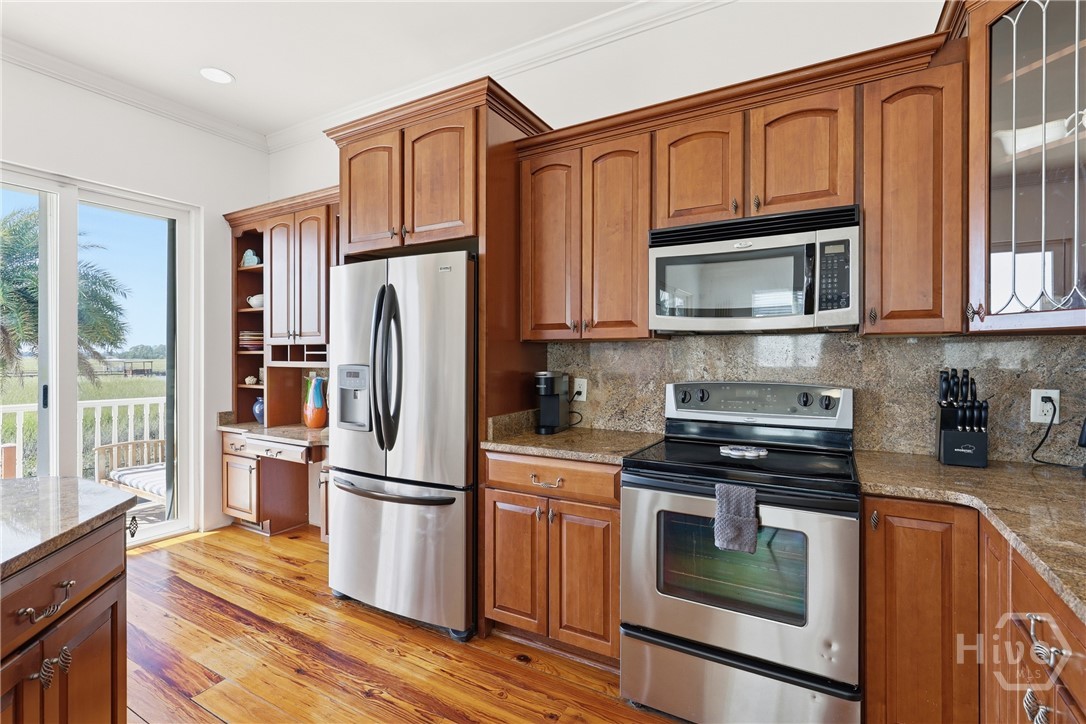 605 6th Street B Property Photo 17