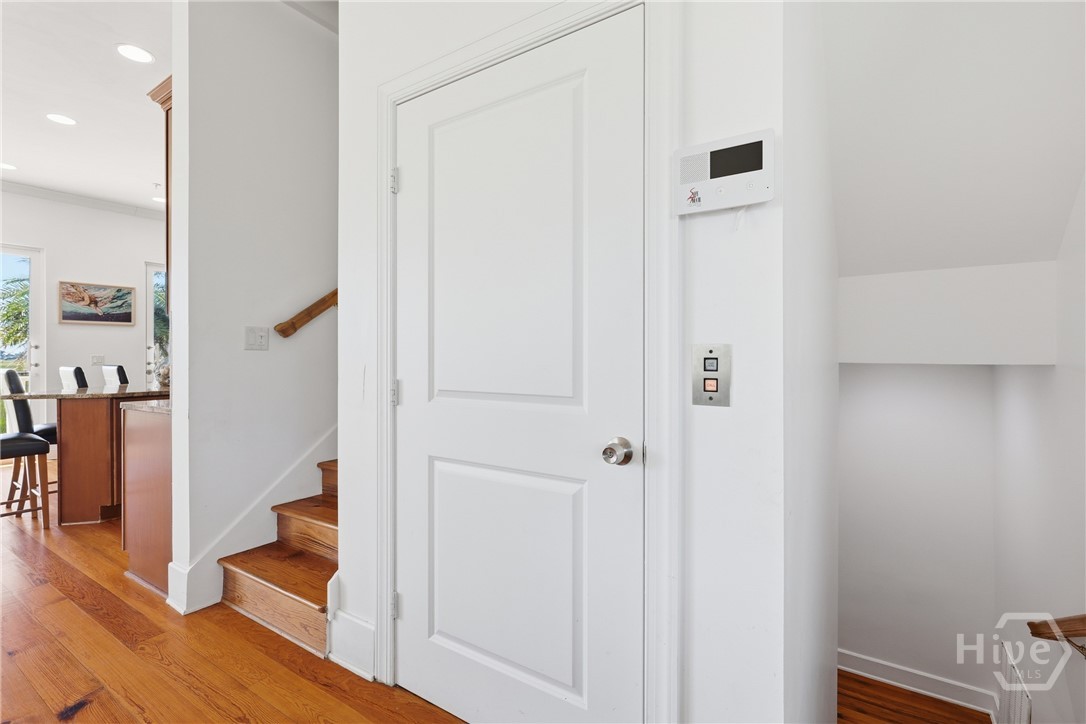 605 6th Street B Property Photo 18