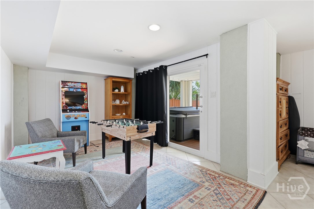 605 6th Street B Property Photo 19