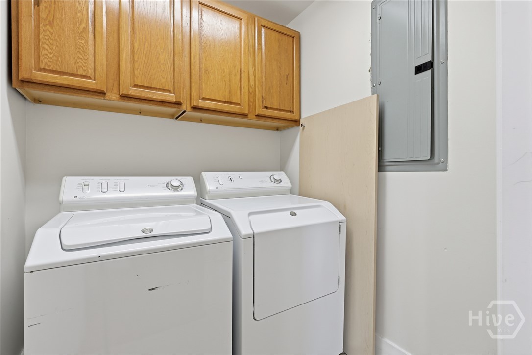 605 6th Street B Property Photo 25