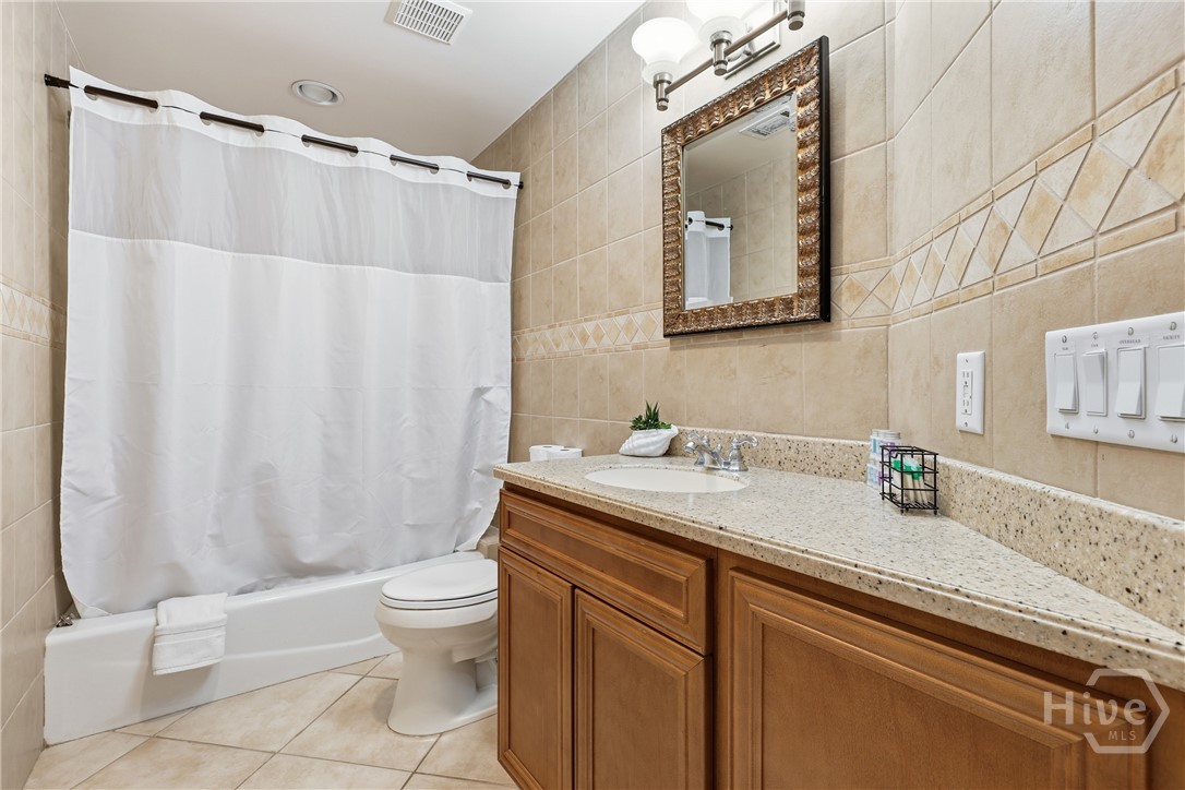605 6th Street B Property Photo 28