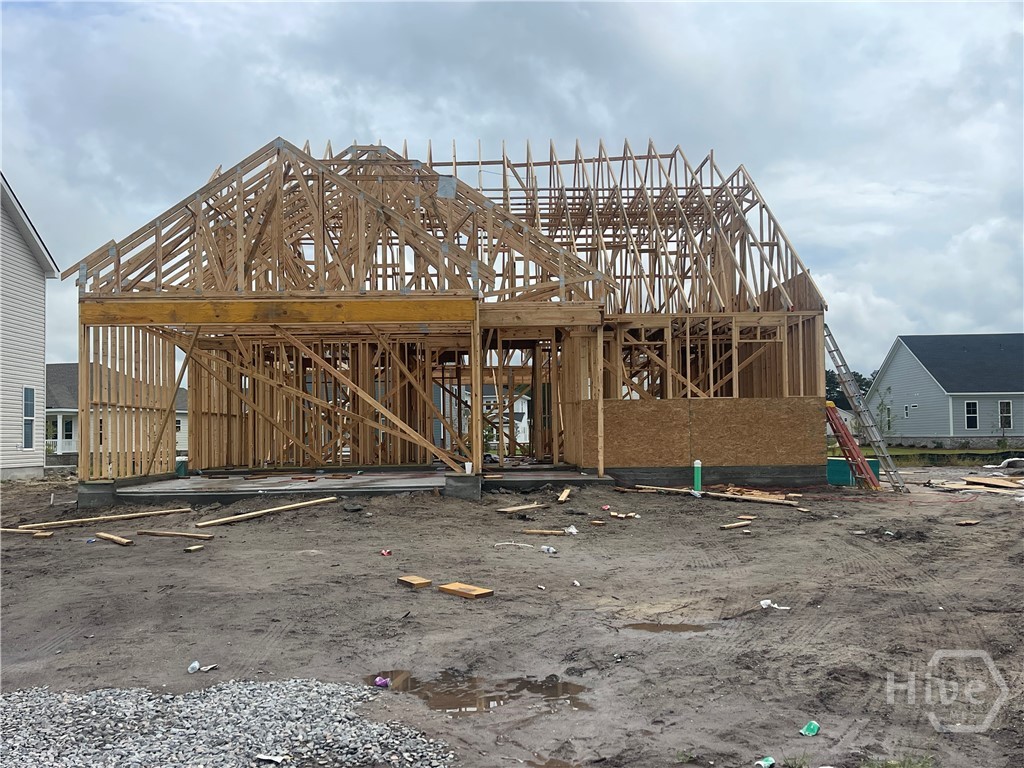 171 Como Drive Property Photo 3