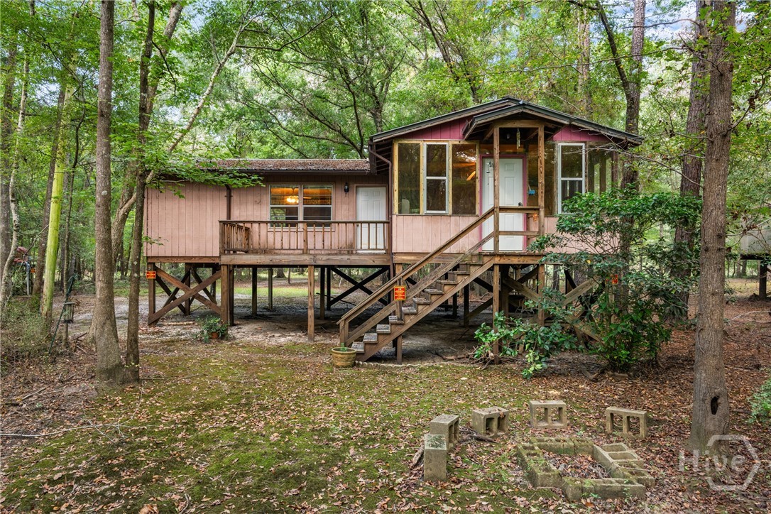 628 Riverside Drive Property Photo 1