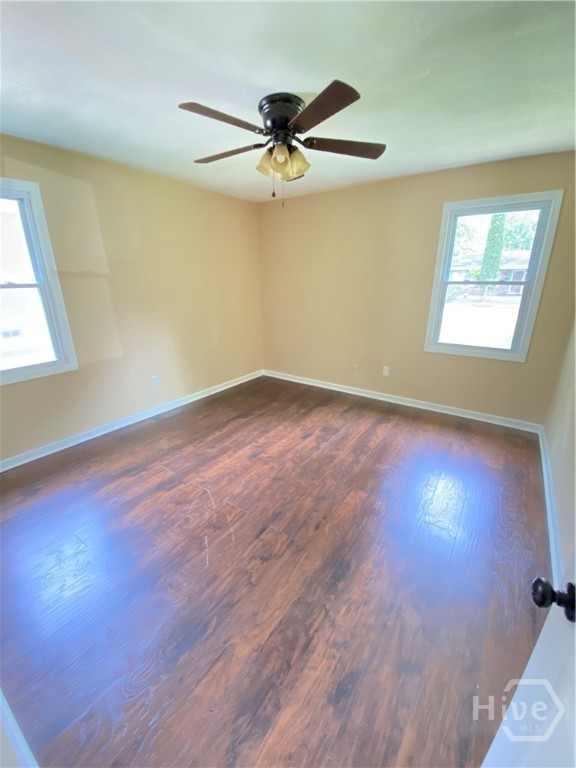 1302 E 70th Street Property Photo 8