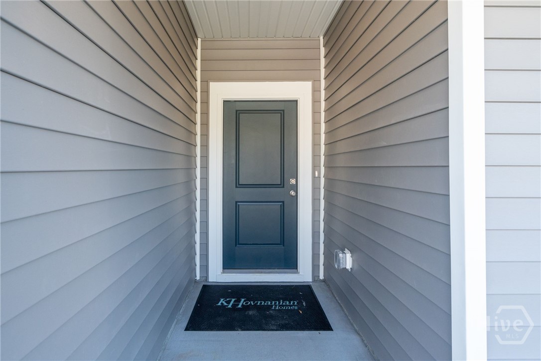 256 Kingswood Property Photo 6