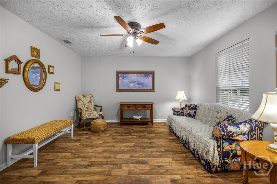 26 River Oaks Road Property Photo 4