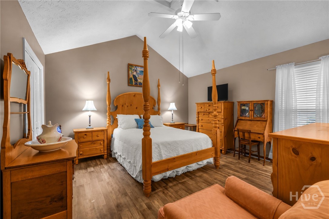 26 River Oaks Road Property Photo 14