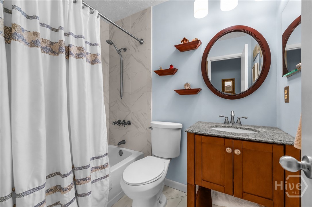26 River Oaks Road Property Photo 16