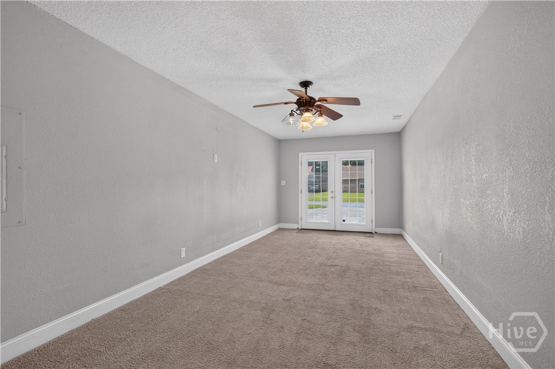 1244 Chinook Way Property Photo 12