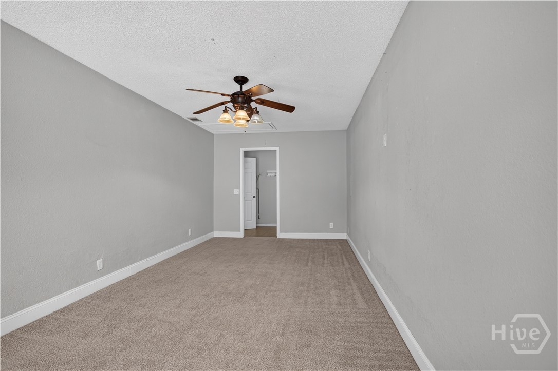 1244 Chinook Way Property Photo 13
