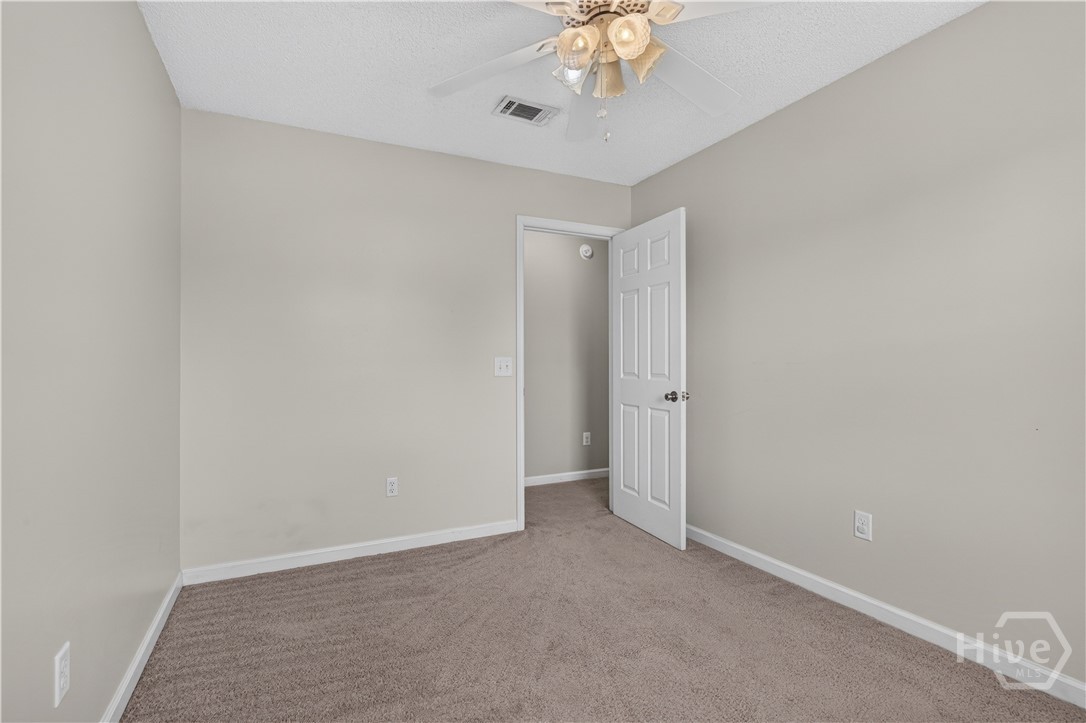 1244 Chinook Way Property Photo 19