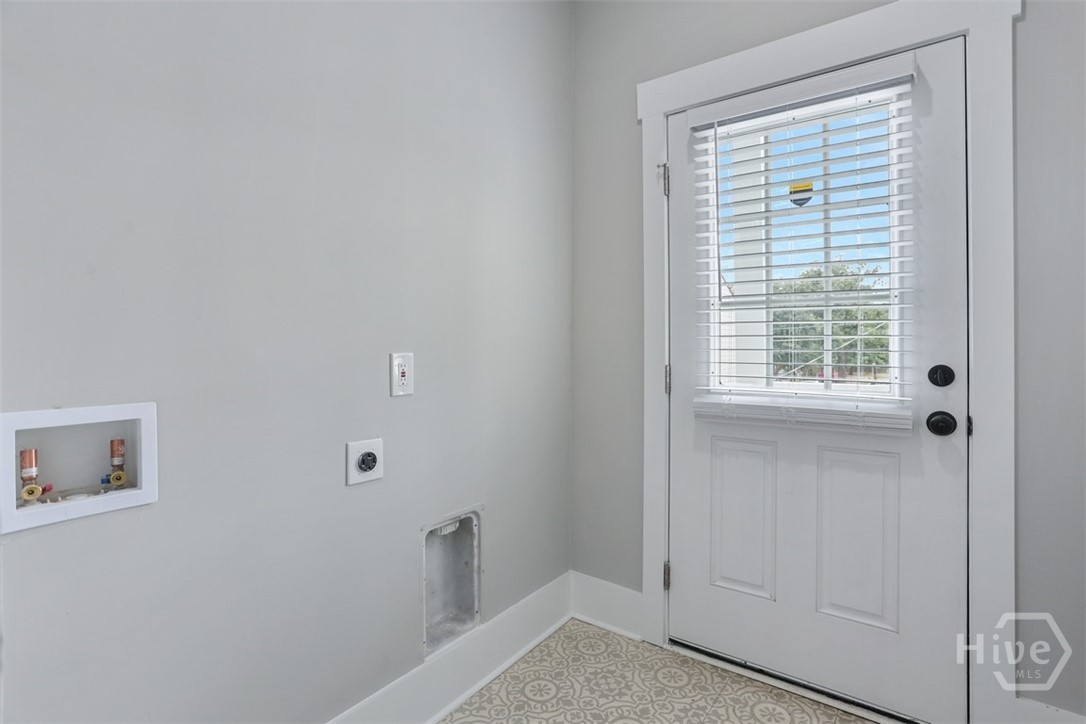 537 E Congress Street A & B Property Photo 20