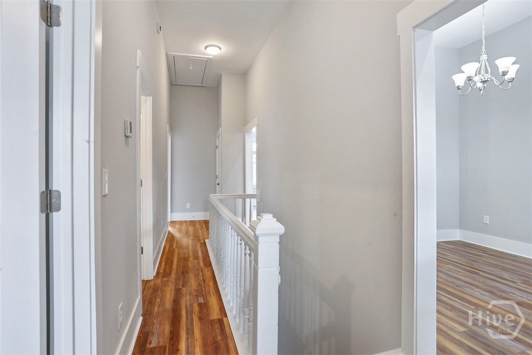 537 E Congress Street A & B Property Photo 22