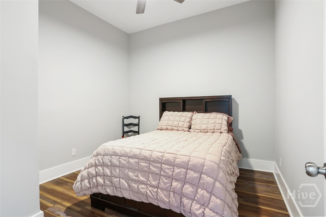537 E Congress Street A & B Property Photo 43
